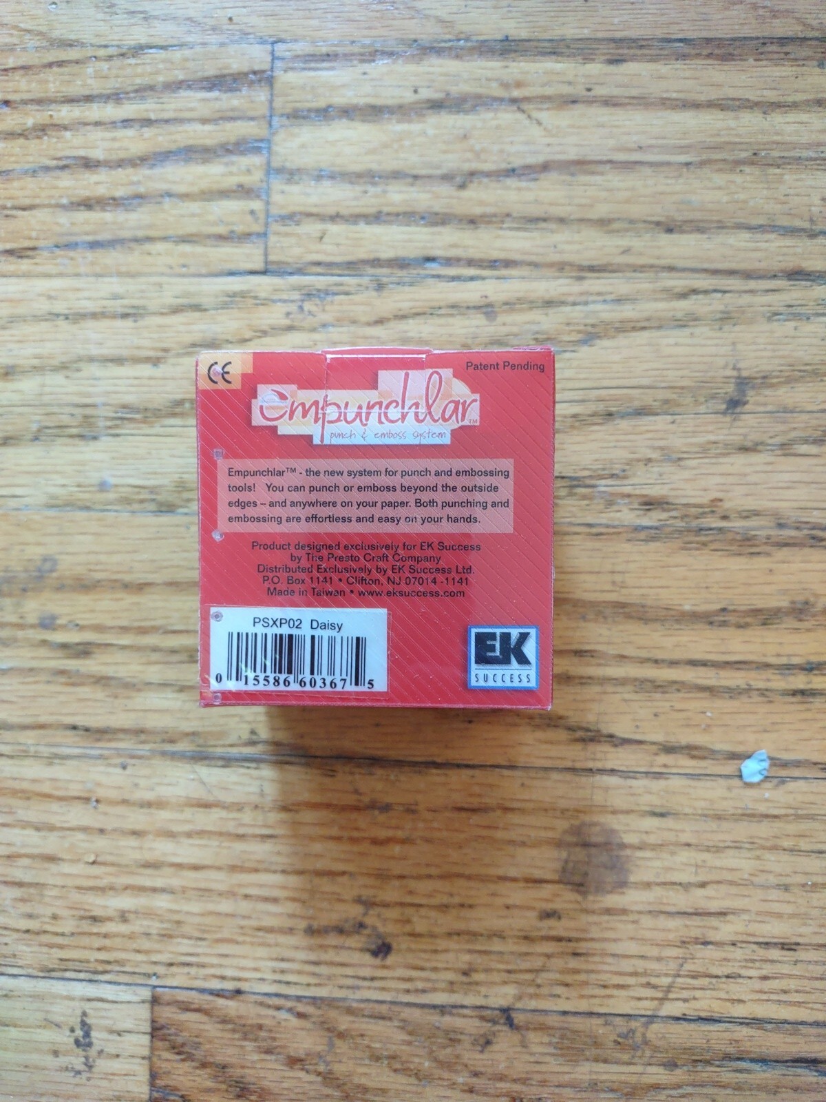 EK Success Empunchlar Punch Insert - Daisy-New