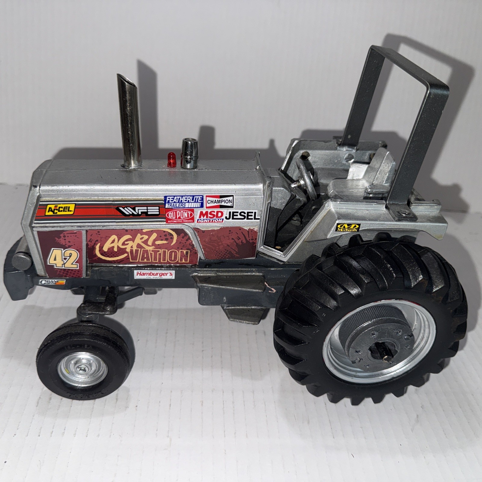 WHITE 185 FIELD BOSS PULLING PULLER TOY TRACTOR 1/16 Scale