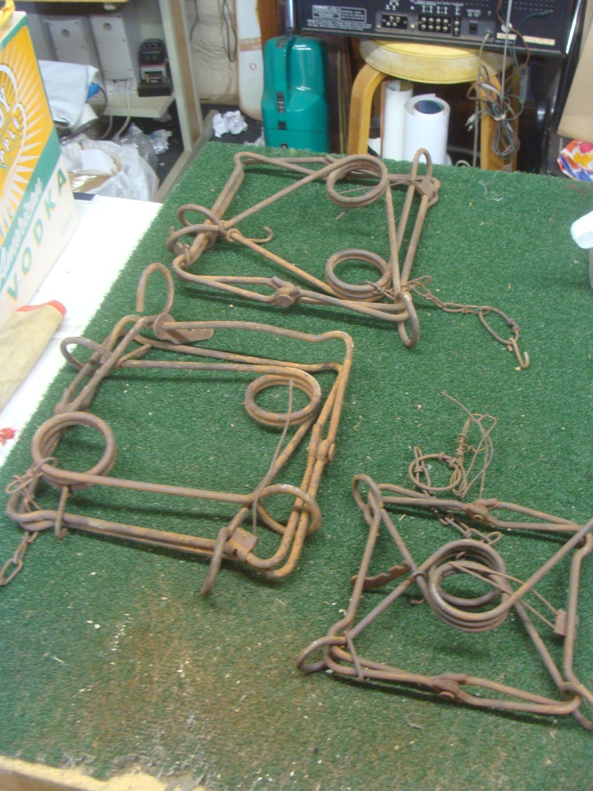 3 - Body Grip Traps - Beaver, Coyote, Bobcat - Need TLC - SEE ALL PICS