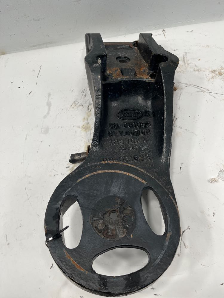 Suspension Bracket for Peterbilt (641-12372)