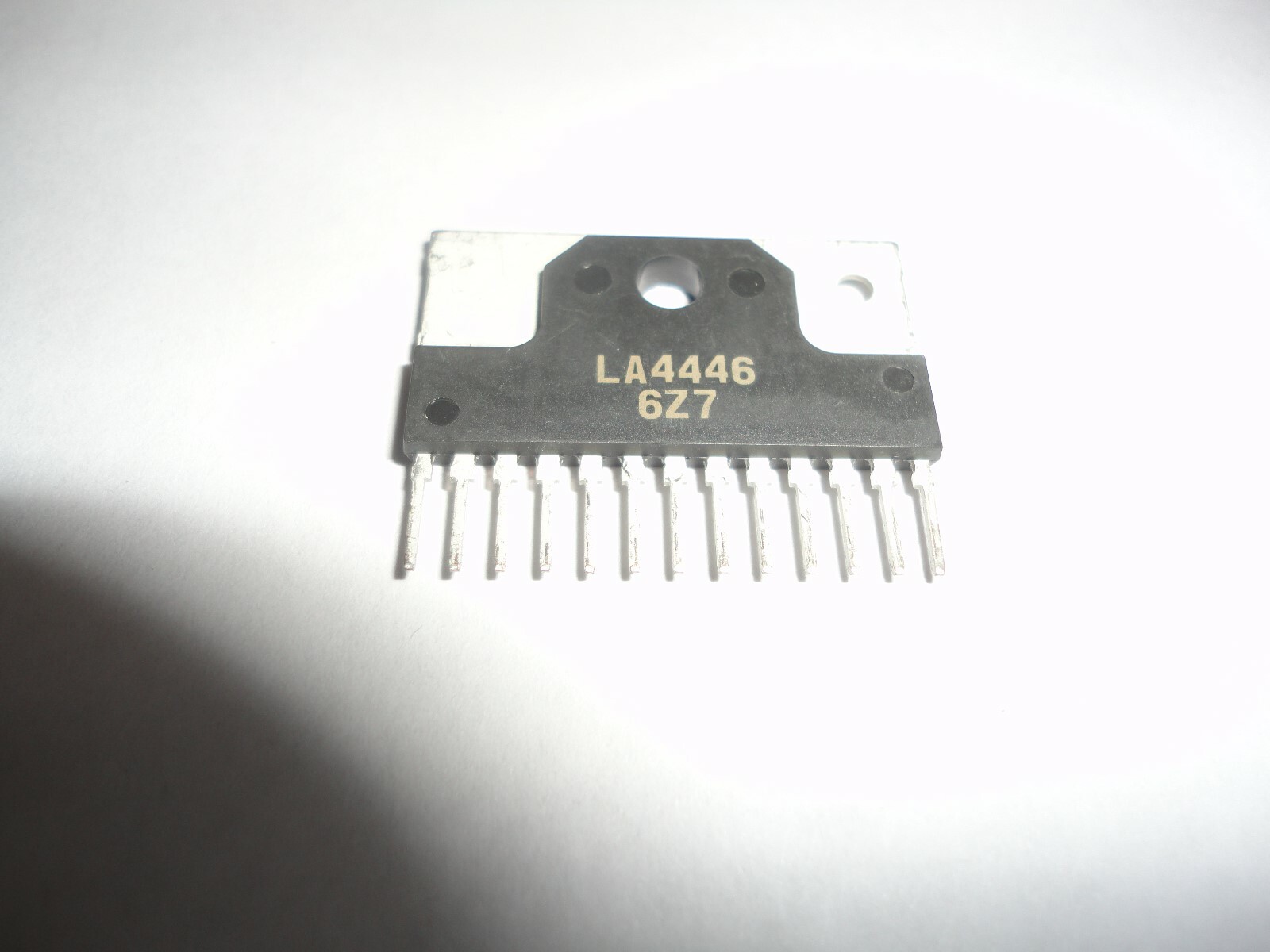 SANYO AUDIO POWER AMPLIFIER IC LA4446 5.5W 2CH USED BY VARIOUS BRANDS