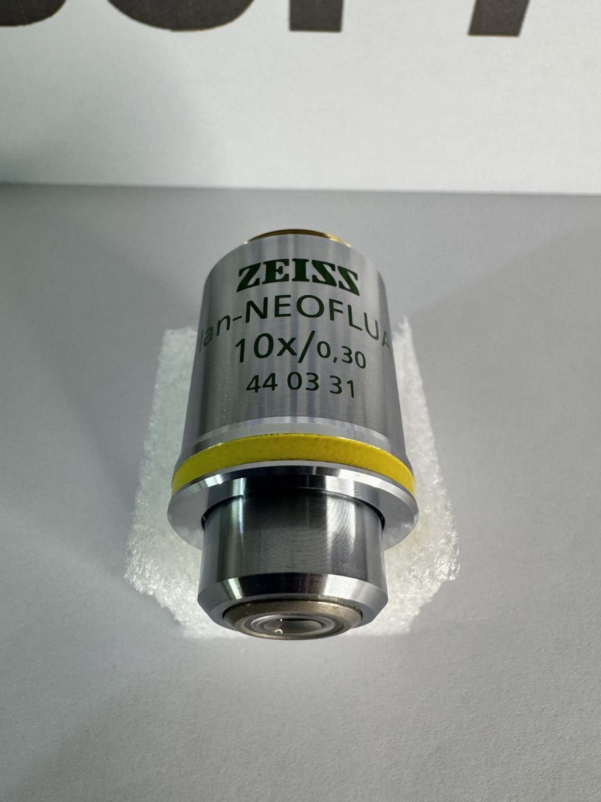Zeiss Plan-Neofluar 10x/0.30 ∞/0.17 Ph 1 Microscope Objective Lens