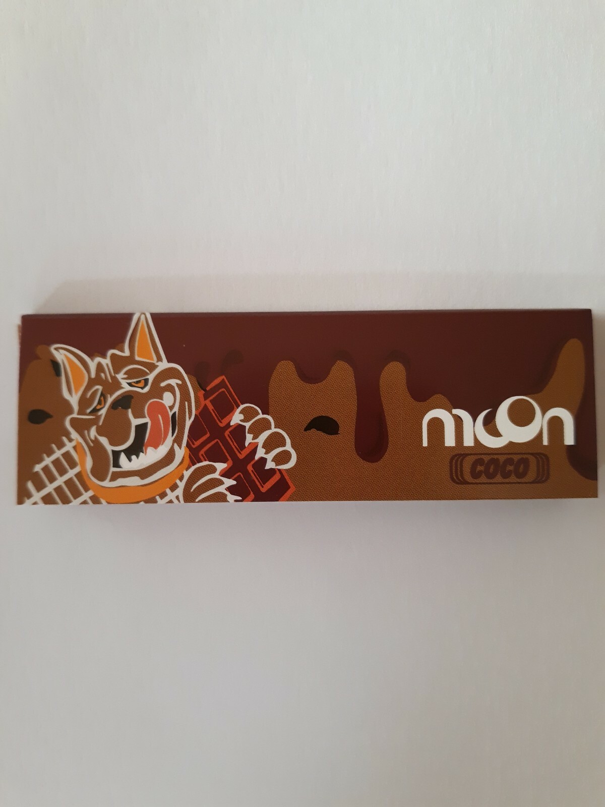 Chocolate Flavored Hemp Rolling Papers One Pack Moon