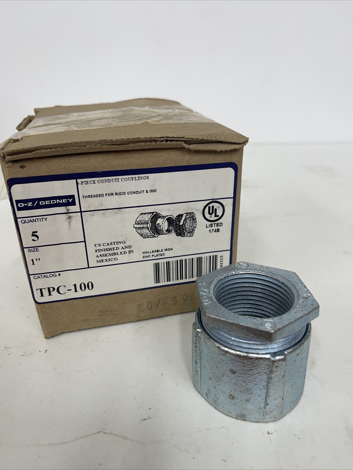 O-Z/GEDNEY 4-100 1" 3 Piece CONDUIT COUPLINGS THREADED (LOT OF 5)