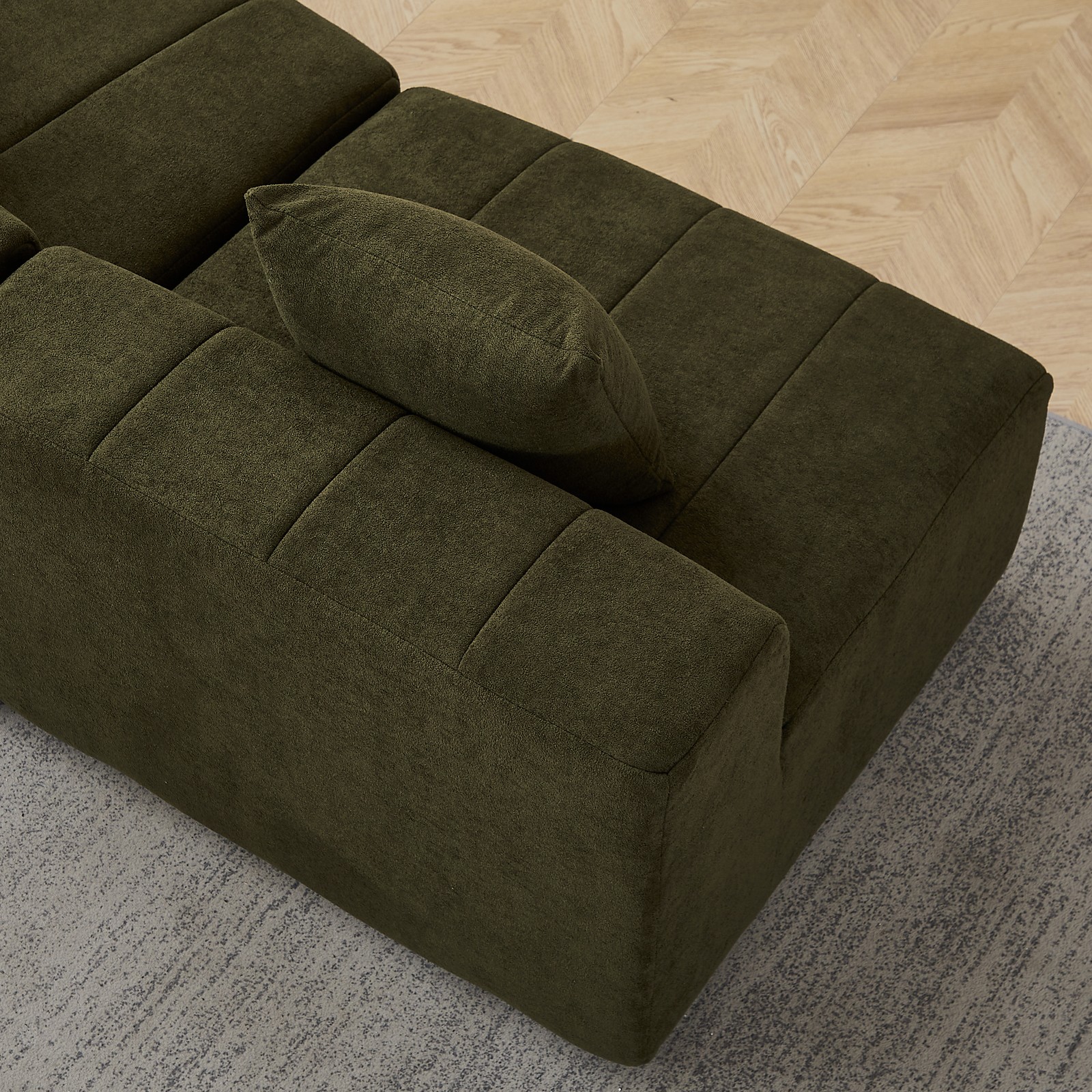 Chenille sectional sofa with 2 pillows,Symmetrical Modular Sofa Sectional for