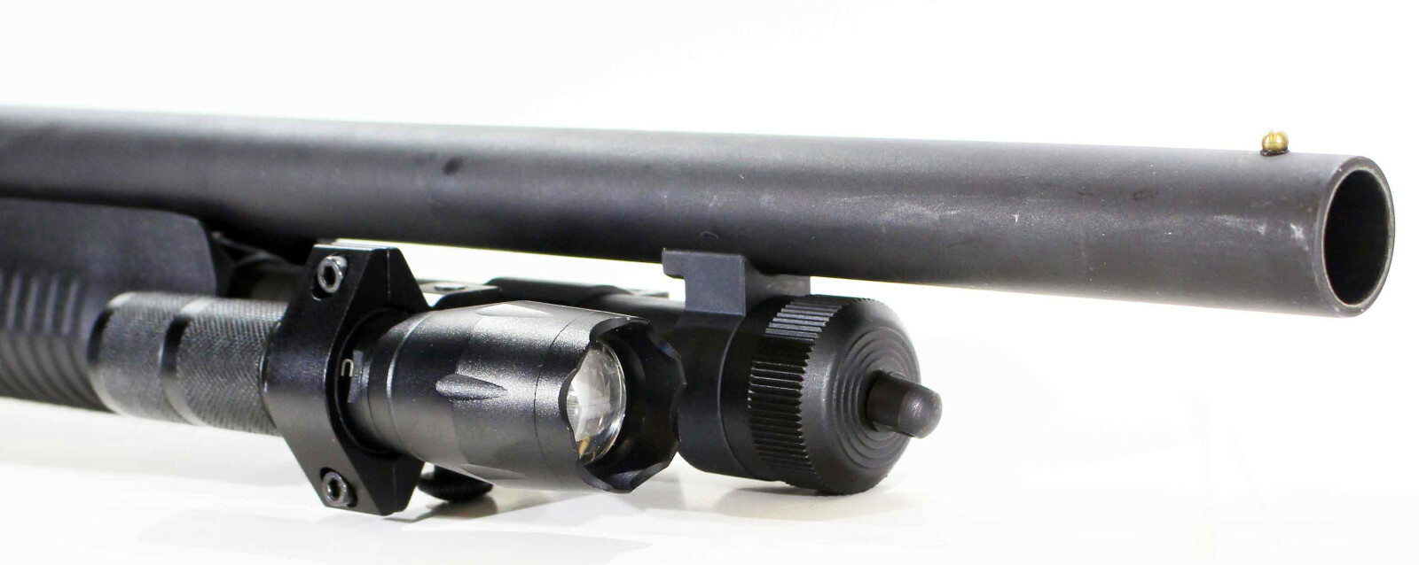 Trinity 1200 lumen strobe flashlight with mount for mossberg 500 hunting gear.