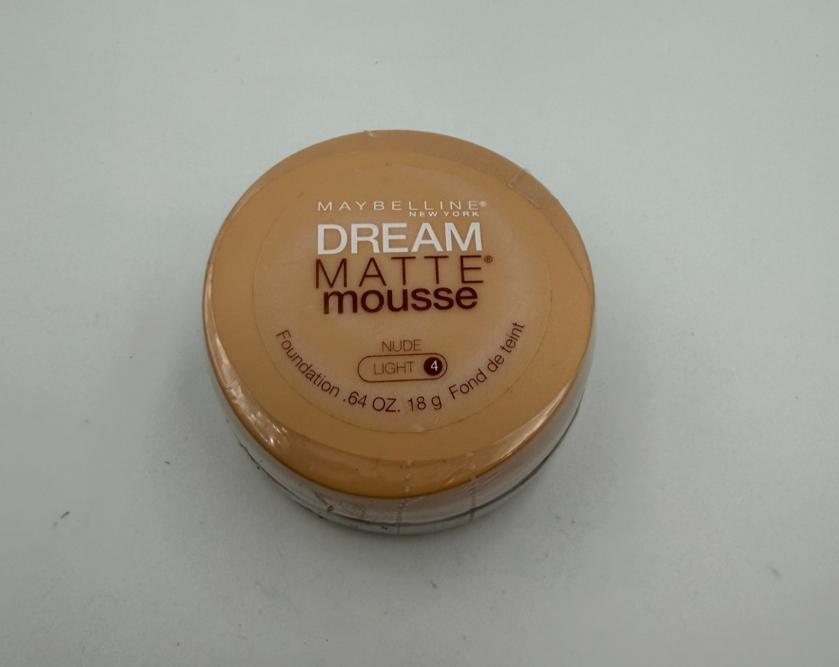 Maybelline New York Dream Matte Mousse Foundation Nude #4 Light 0.64oz