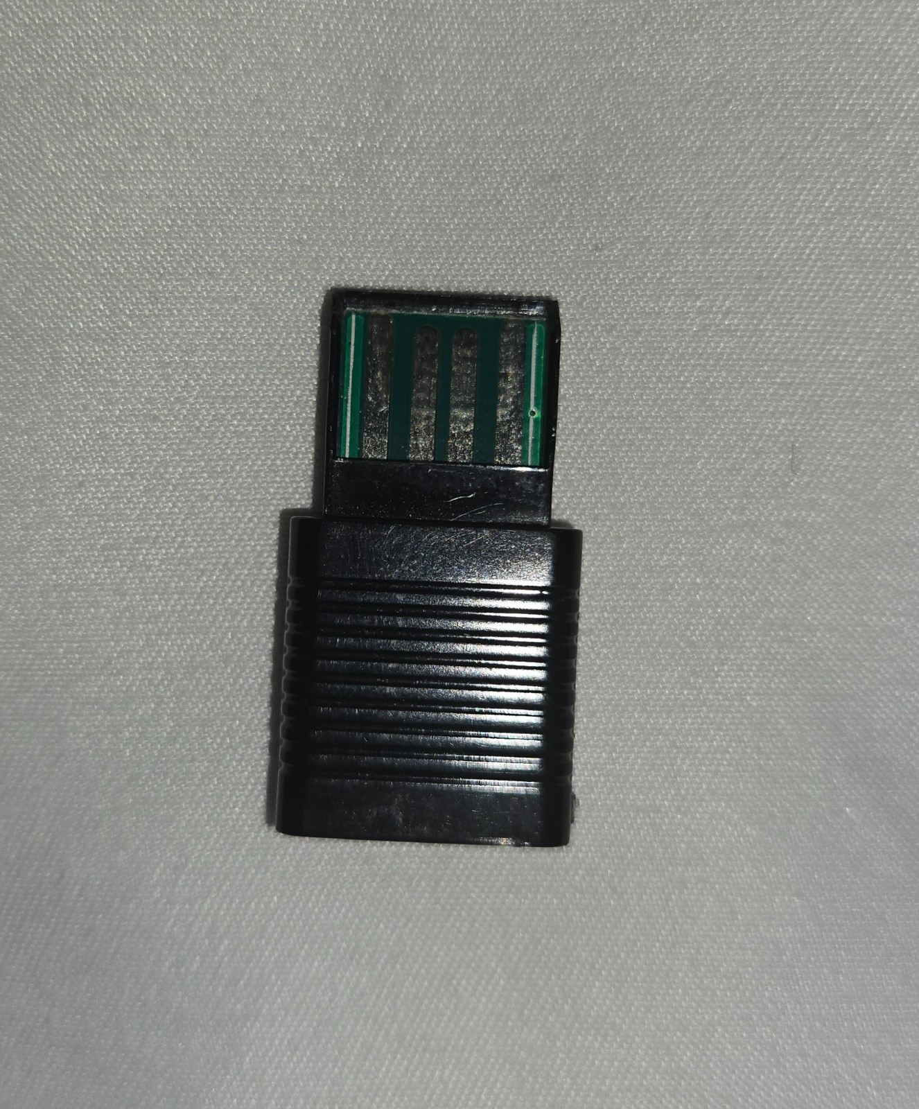 Targus Wireless USB Presenter with Laser Pointer - AMP16US - 2 Units Dongles