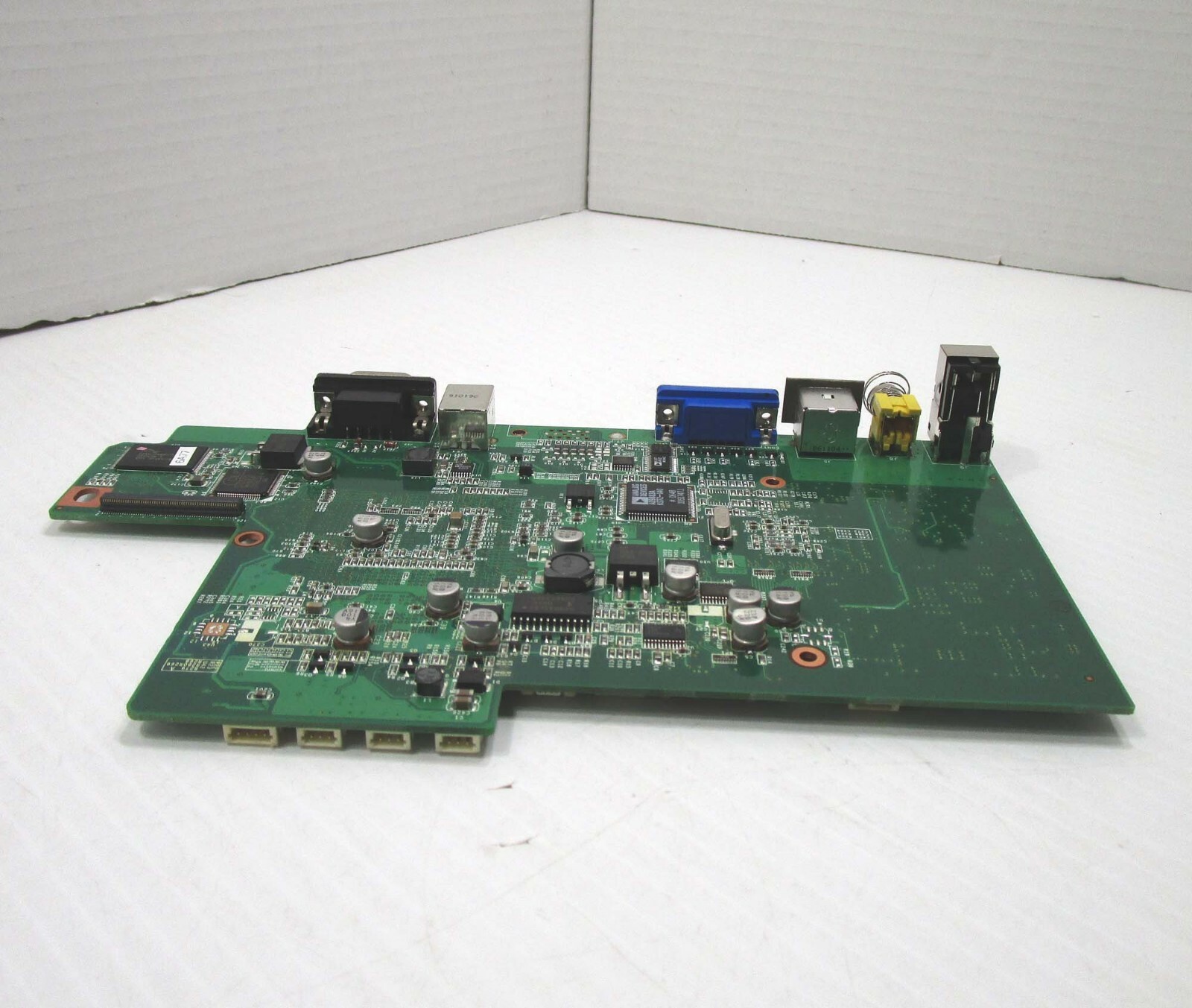 VIEWSONIC PJ556D DLP Projector Main Board P8337-0000-00