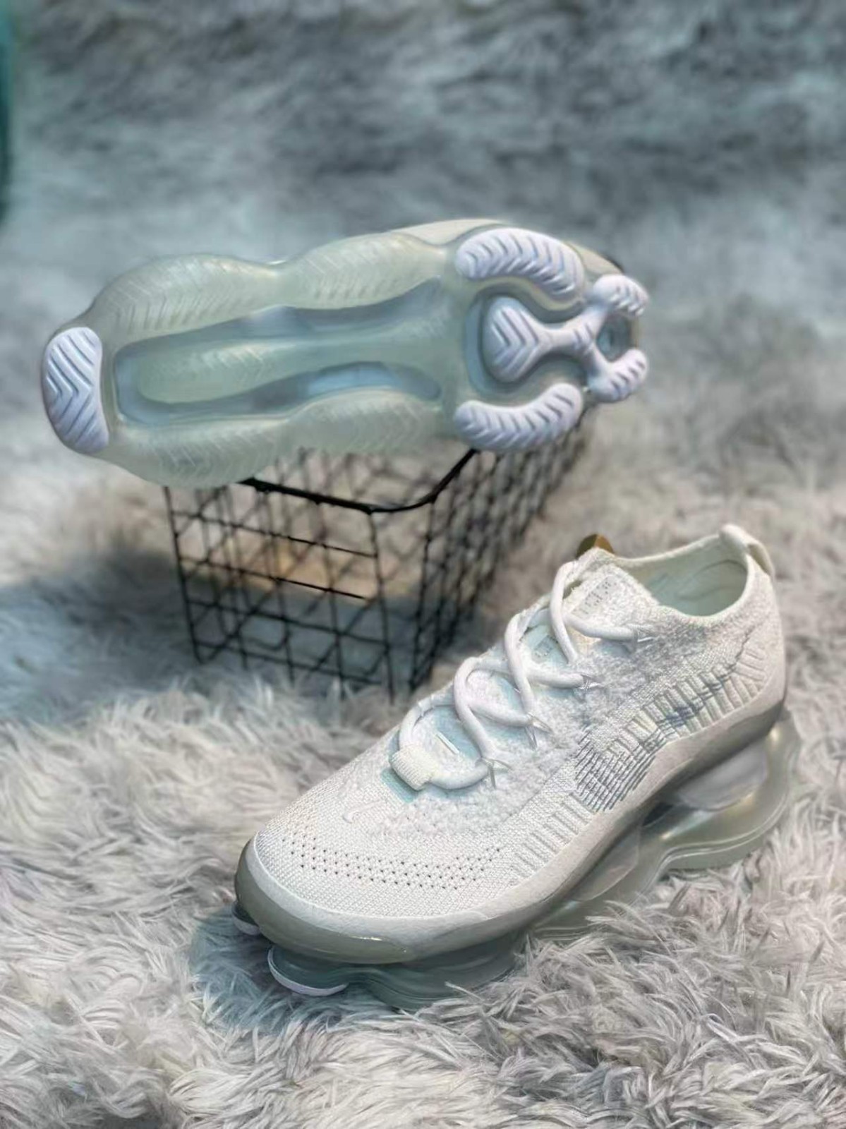 Nike Air Max Scorpion Men's White Breathable Air Cushion Sneakers