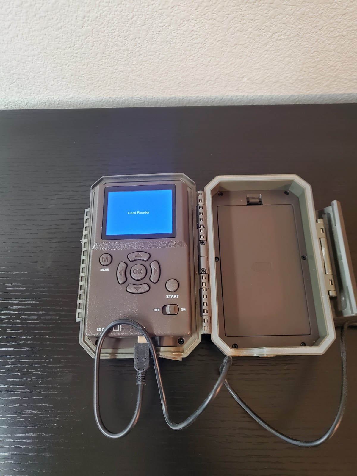 Meidase P60 Trail Camera Gray Plastic Card Reader Battery Powered
