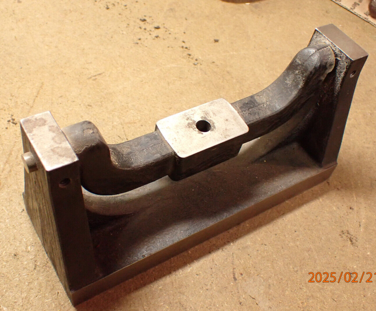SMALL RADIUS DRESSER FIXTURE FOR A SURFACE TOOL CUTTER GRINDER GRINDING MACHINE