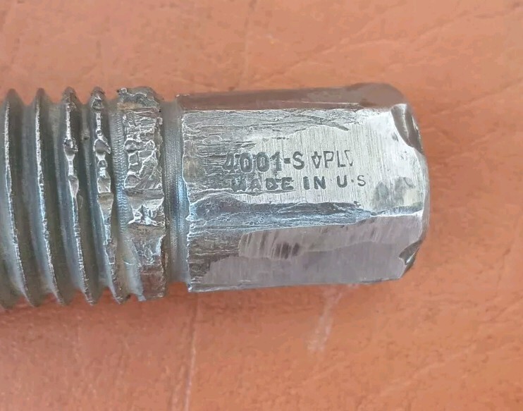 Plomb 4001-B Puller Hub and 4001-S Bolt USA