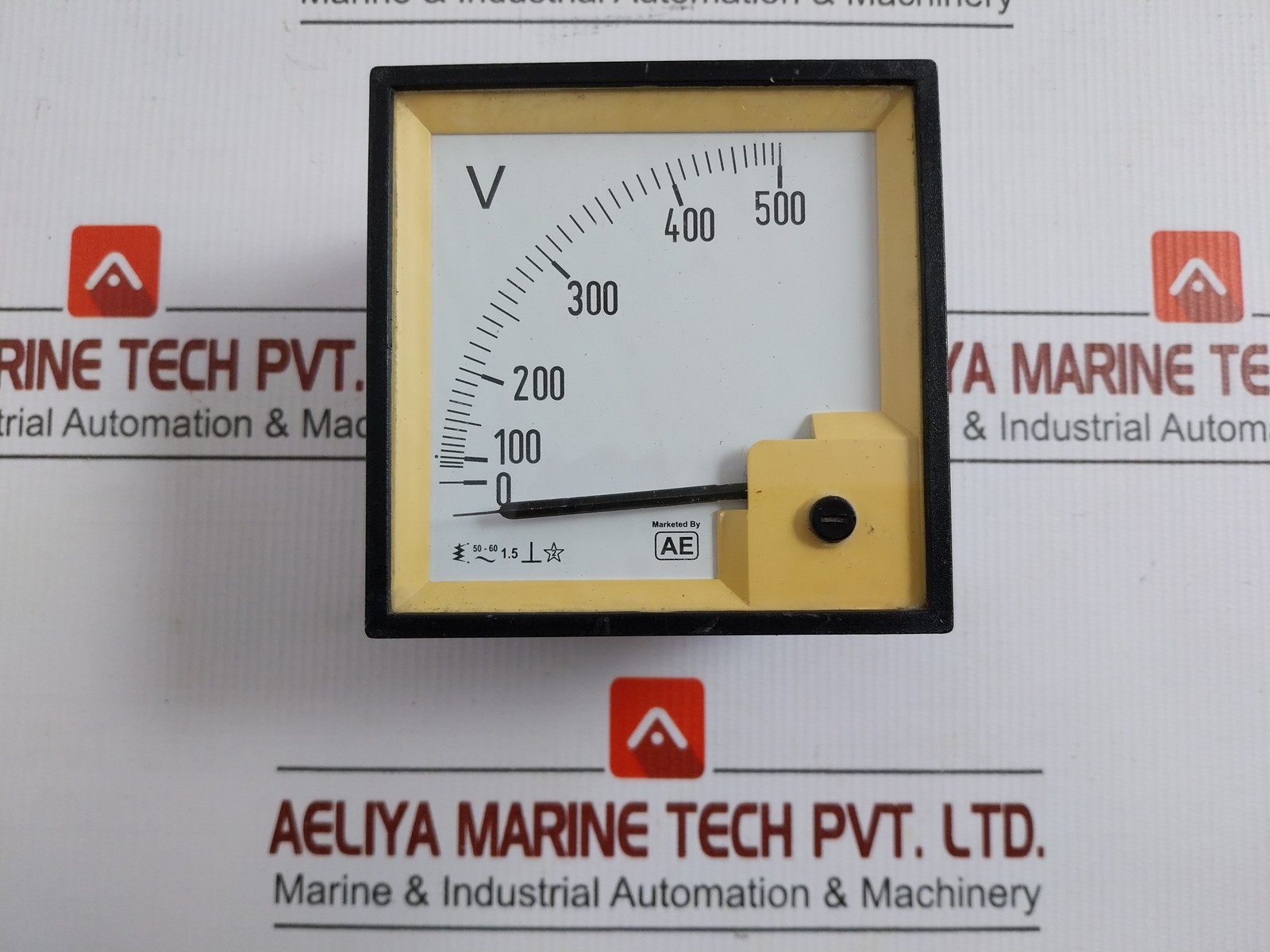 AE 0-500V Analog Voltmeter