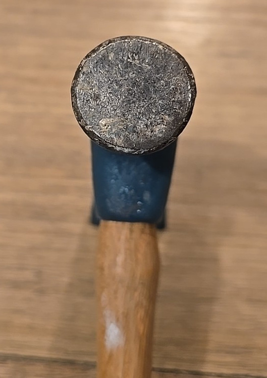 Vintage 16 oz Blue Head Claw Wood Handle Hammer