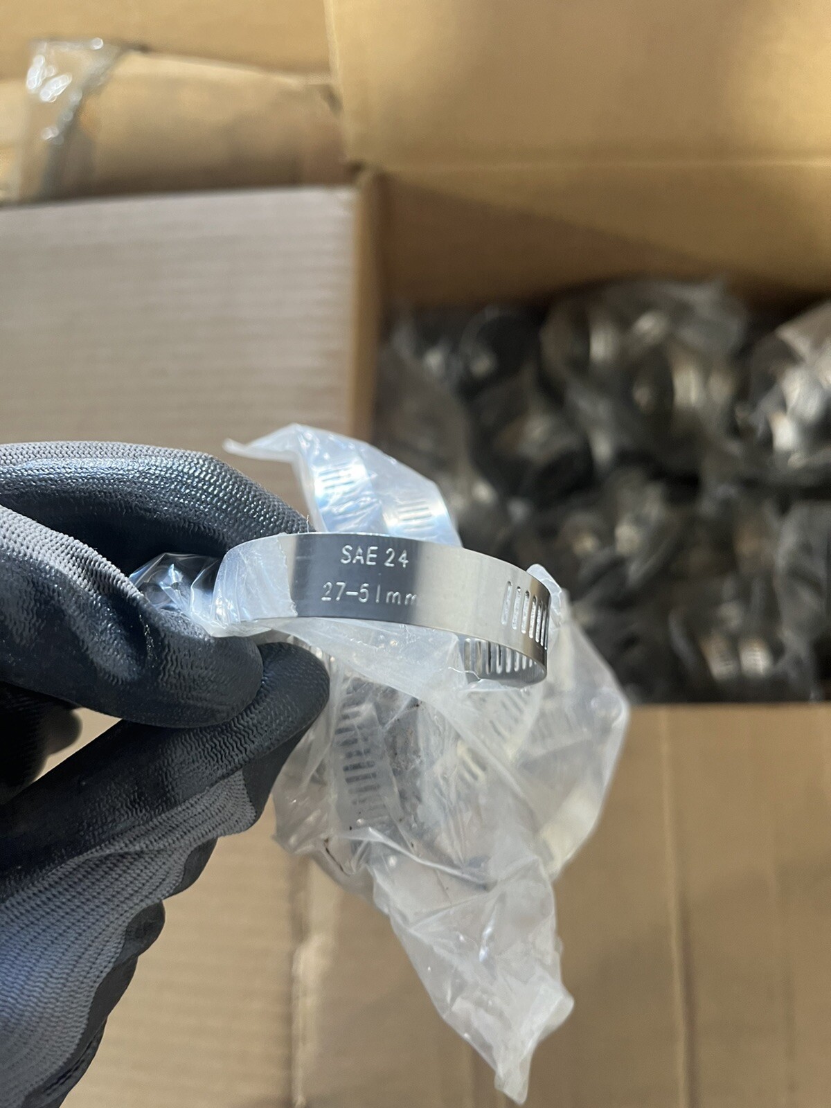 Clamps Size #24 27-51mm 1-1/16 - 2"  20 Clamps