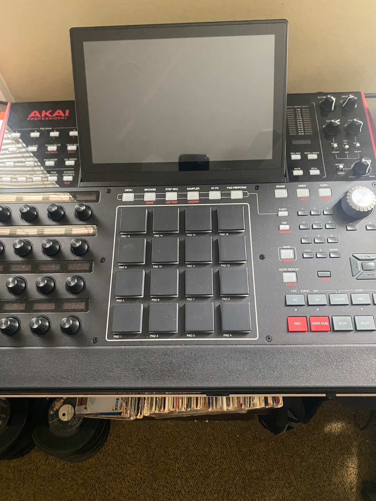Akai Professional MPC-X Standalone Sampler and Sequencer