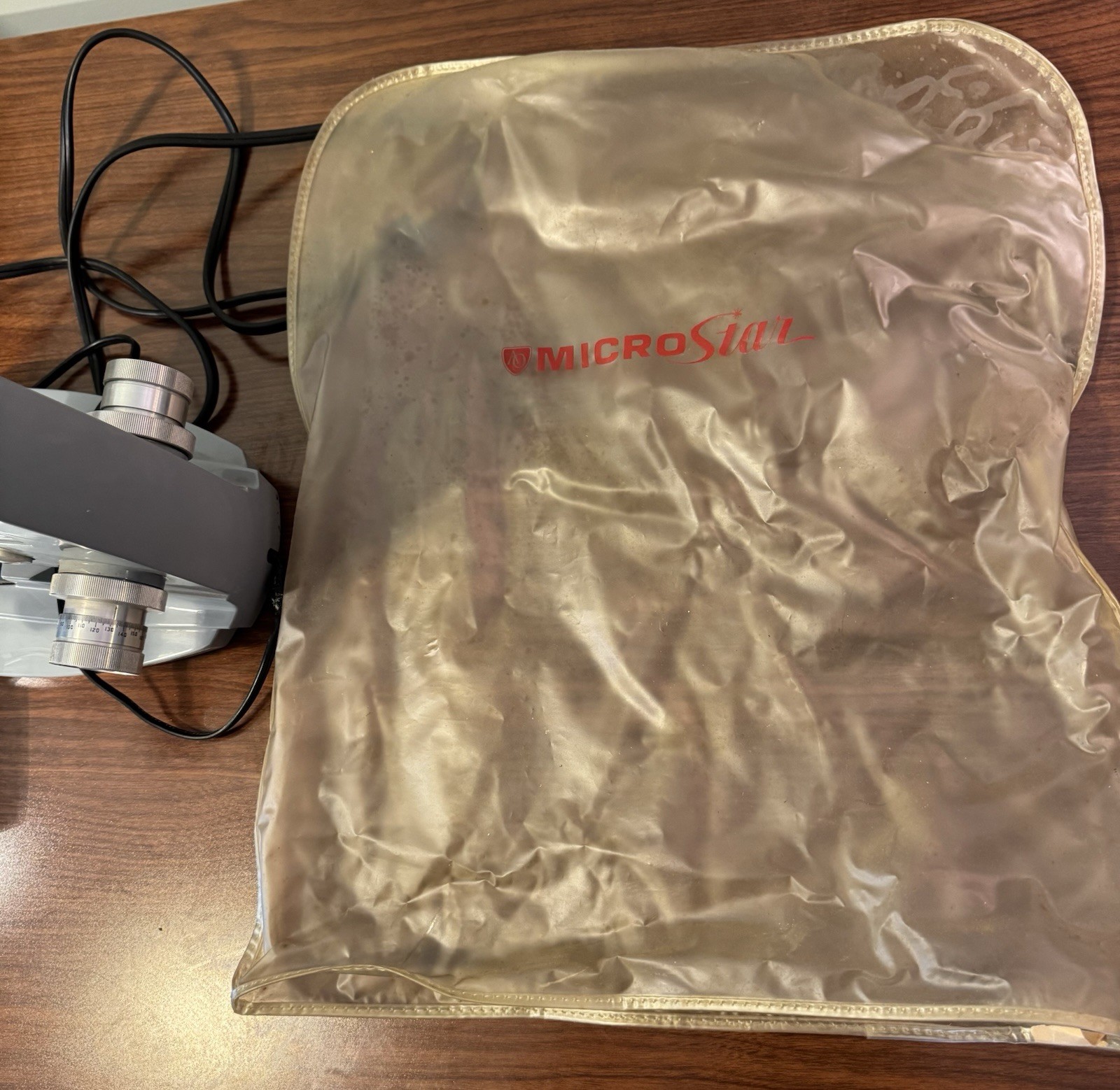 American Optical 1036A Spencer Microscope Illuminator w/ 1051 Transformer