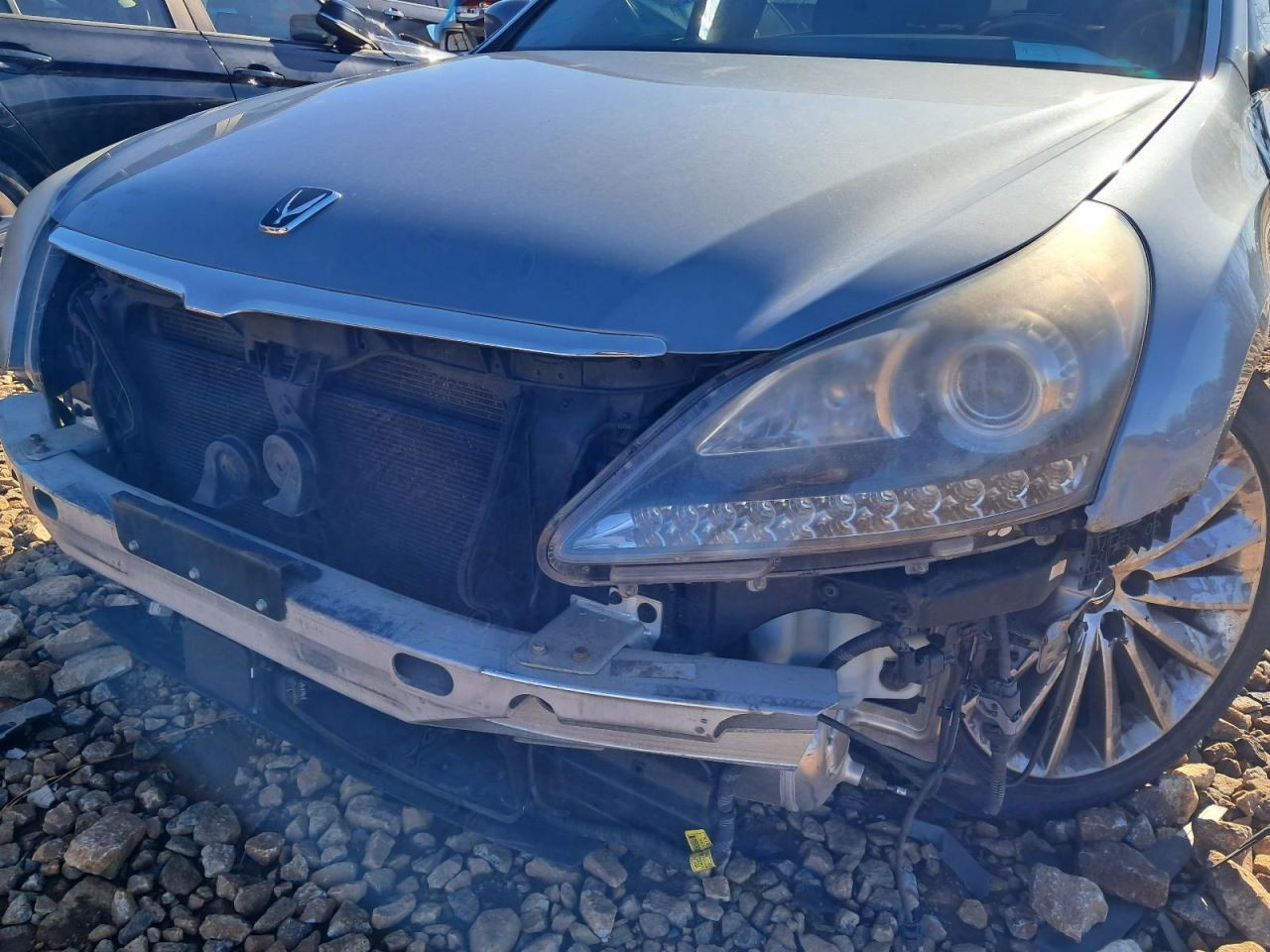 EQUUS 2014 Glove Box 4905526