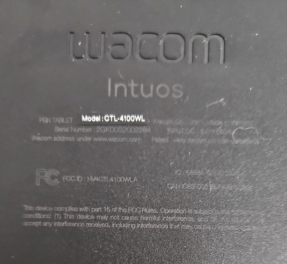 Wacom Intuos Small Bluetooth Graphics Tablet CTL-4100WL Includes Pen, Charger