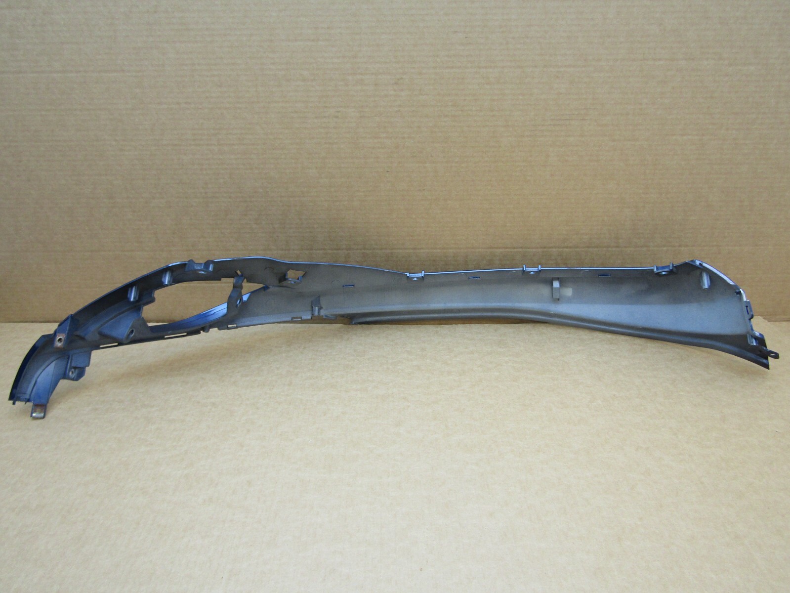 Sym Fiddle III 125 2021 9,518 miles right lower trim panel (12132)