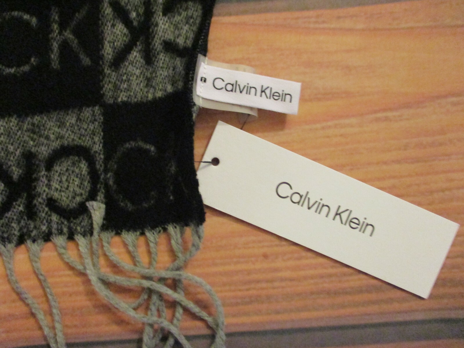 MENS CALVIN KLEIN CHECKED CHARCOAL BLACK SCARF