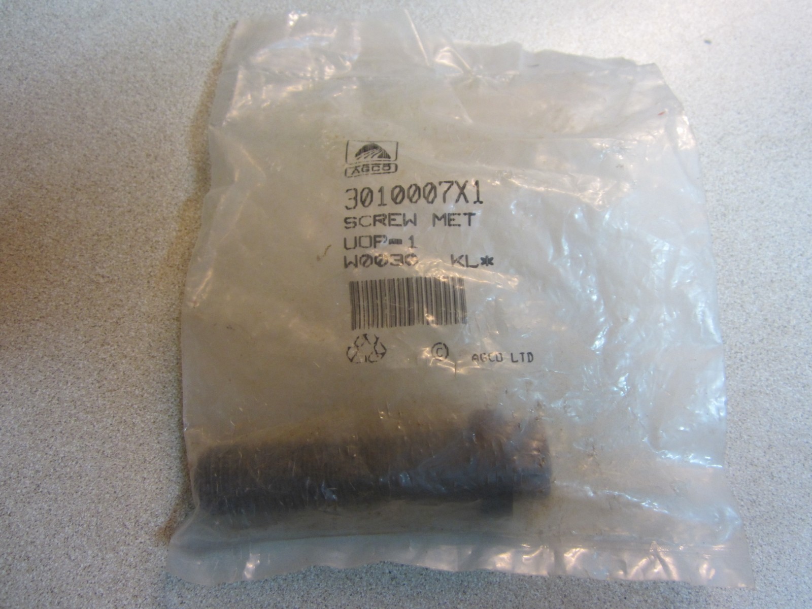 Agco 3010007X1 Metric Screw