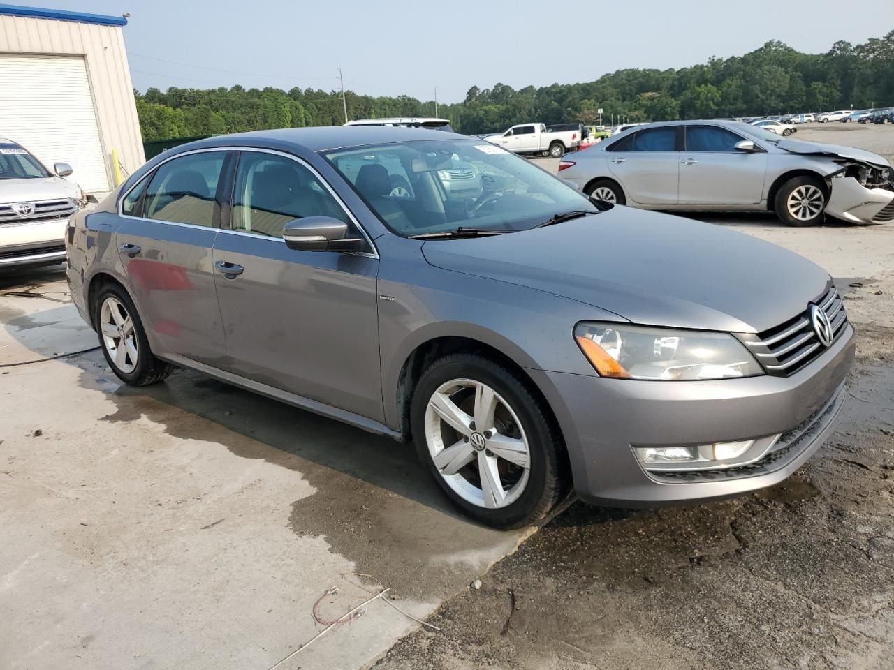 PASSAT 2015 Glove Box 4983770
