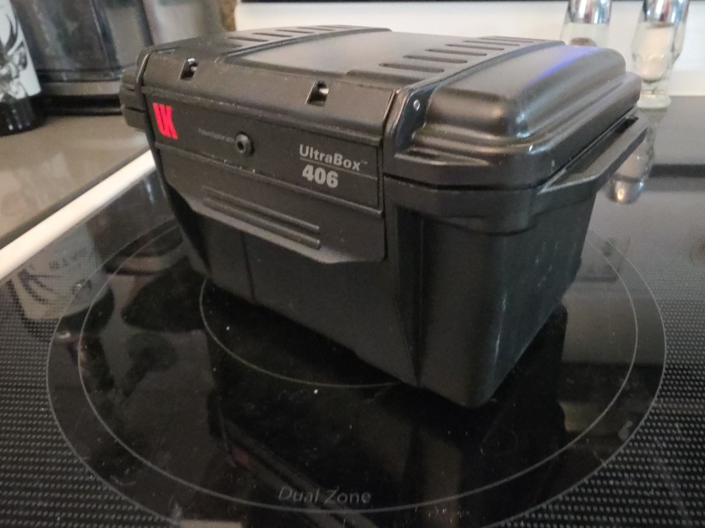 Underwater Kinetics Ultrabox 406