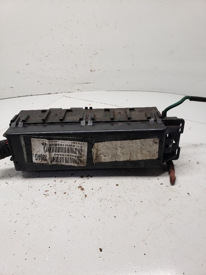 Used Fuse Box Engine fits: 2000 Jeep Cherokee 4.0 Grade A