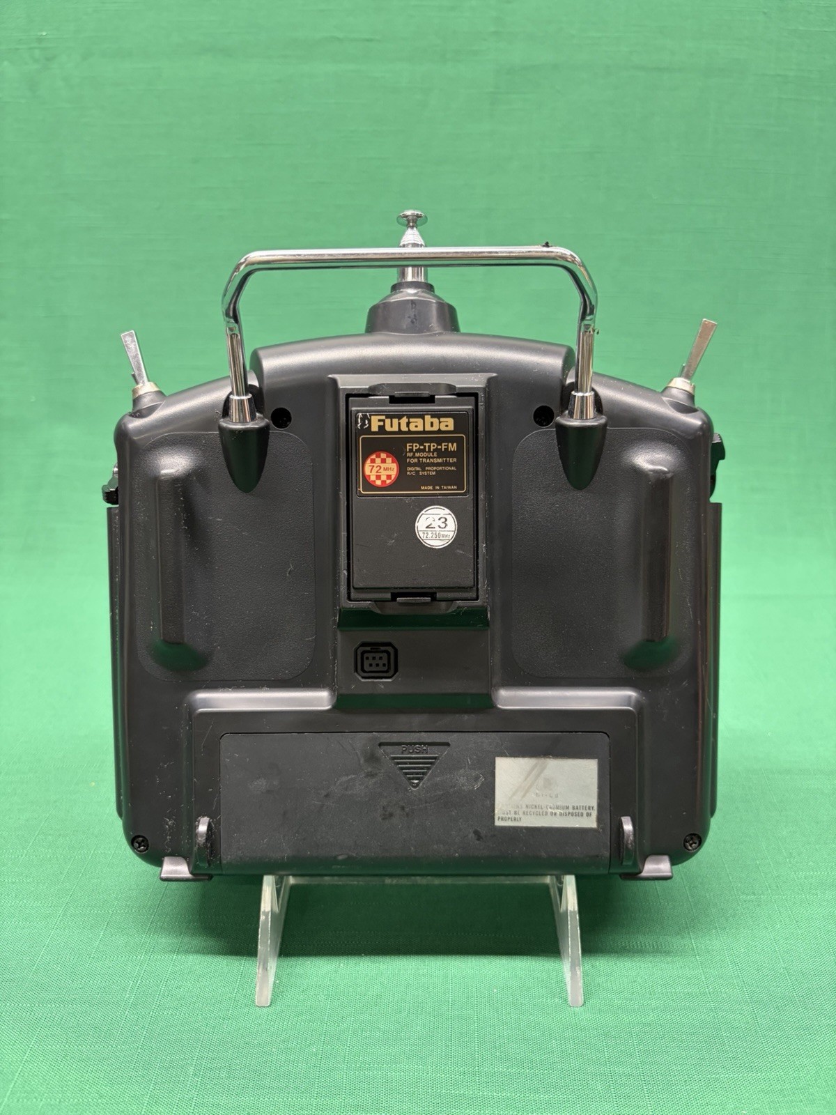 Futaba T9CAP PCM1024 Computerized Airplane System Transmitter with Manual