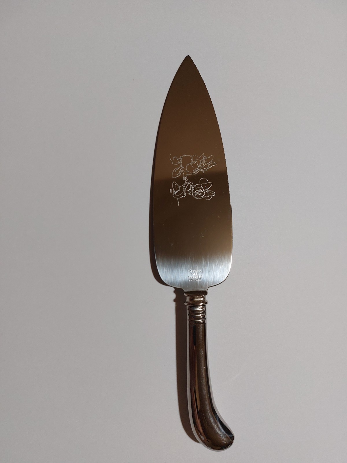 Serving Knife For Wedding With Mickey And Minnie