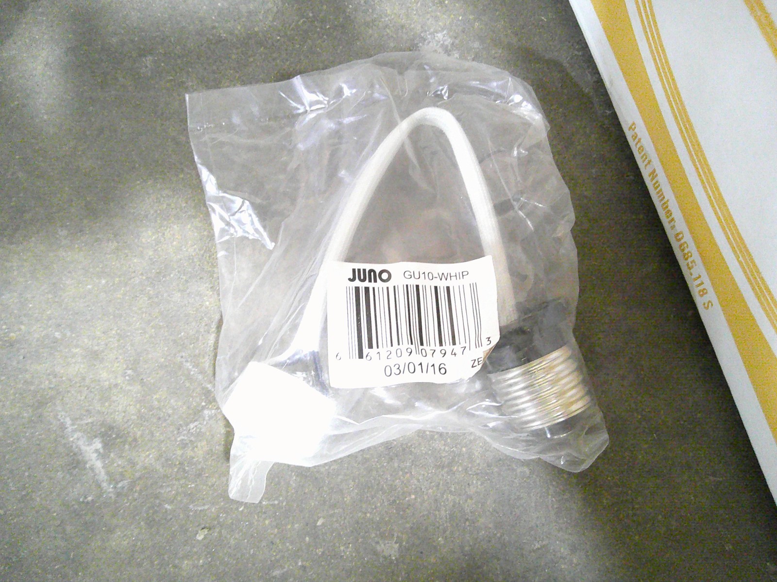 JUNO GU10WHIP Socket Adaptor Medium Base to GU10 Base Flexible Socket Adaptor