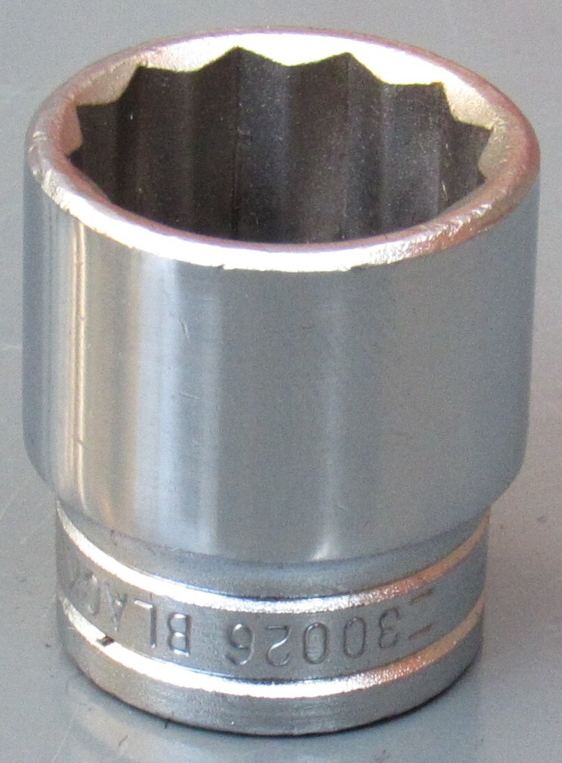 BLACKHAWK, CHROME SHALLOW SOCKET, 3/8" DRIVE, 12 POINT, 13/16" SAE, #30026