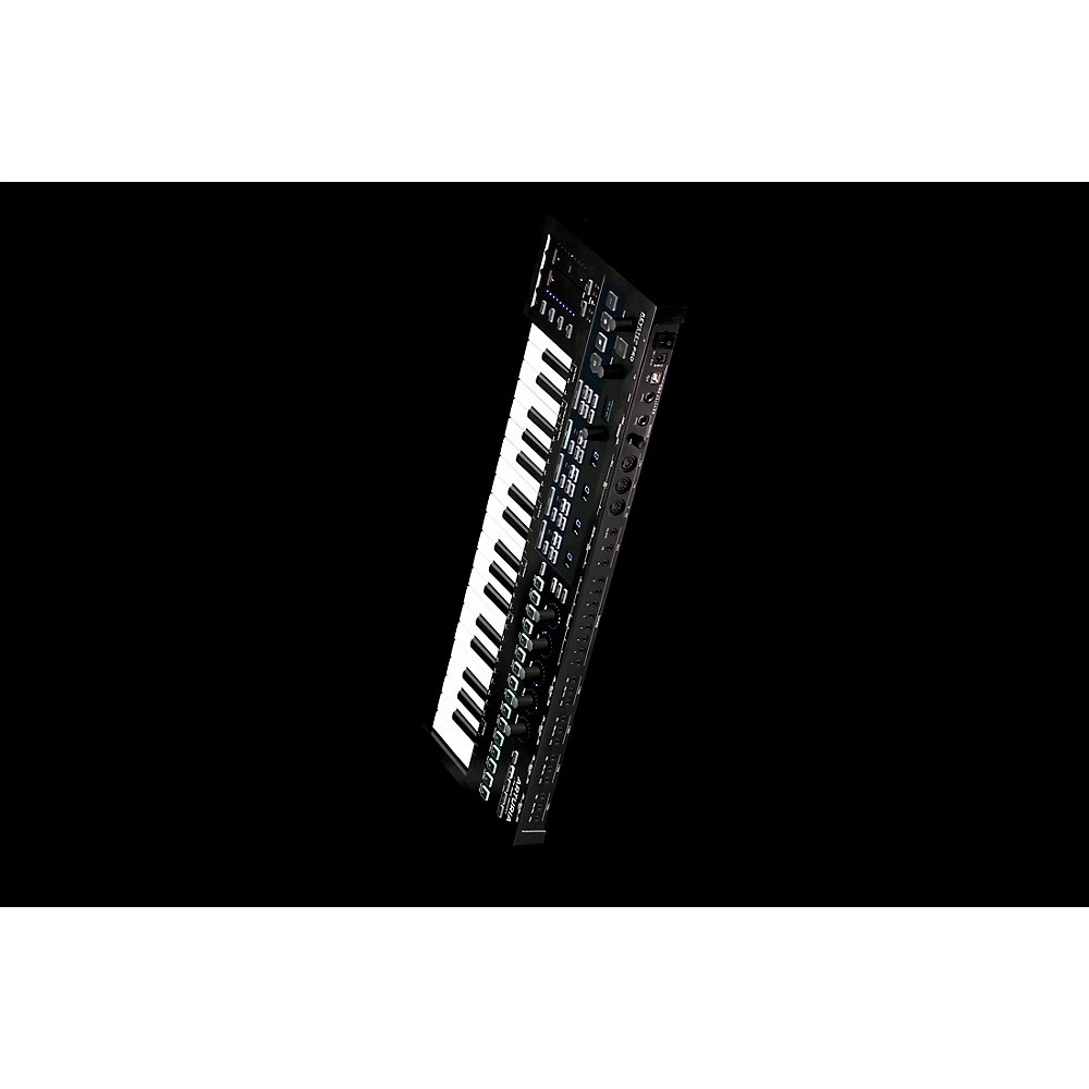 Arturia KeyStep Pro Chroma 37-Key Controller & Sequencer