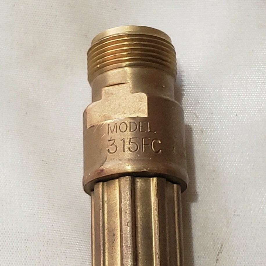 Victor Welding Cutting Torch Set CA2460 Attachment 315FC Handle 1-1-101 Tip