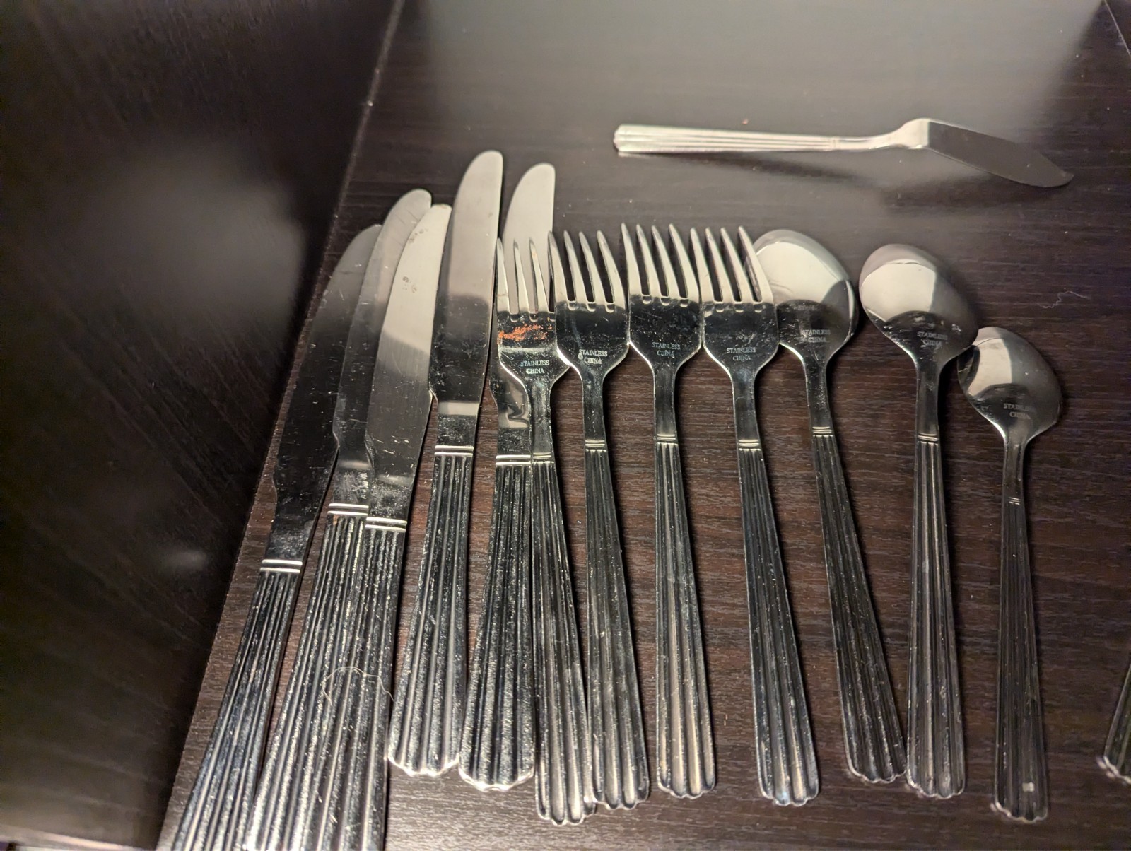 14 Pc Stainless Mixed FLATWARE Silverware - Around 1LB 4OZ - See Video Please