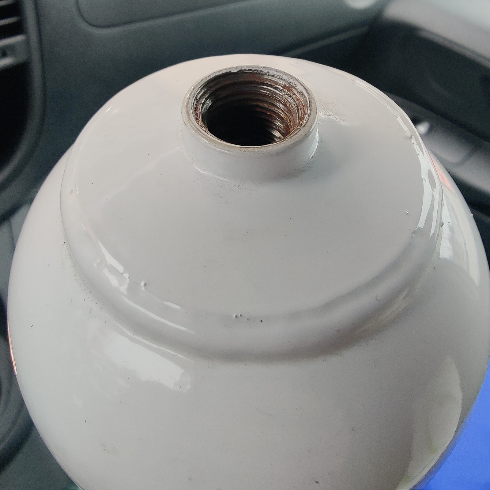 Empty helium tanks