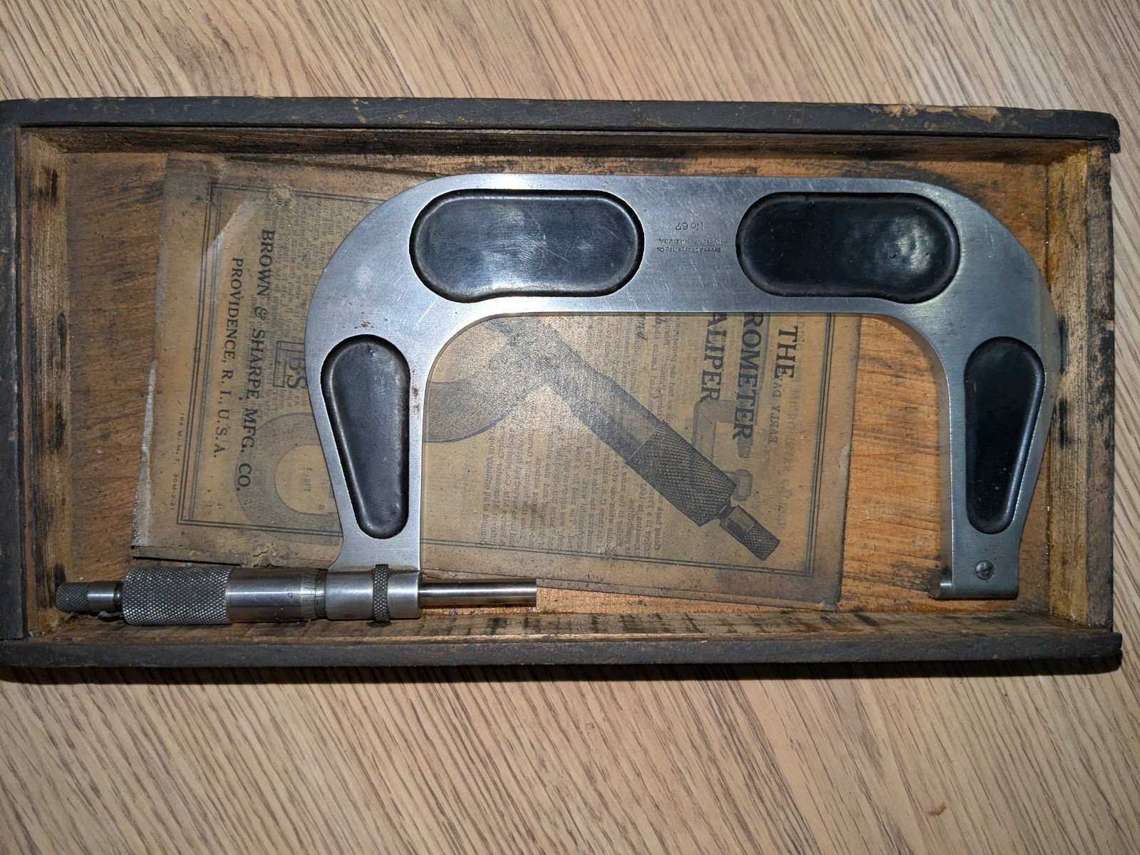 Vintage Brown & Sharpe No. 67 Outside Micrometer 4–5" w Wood Case
