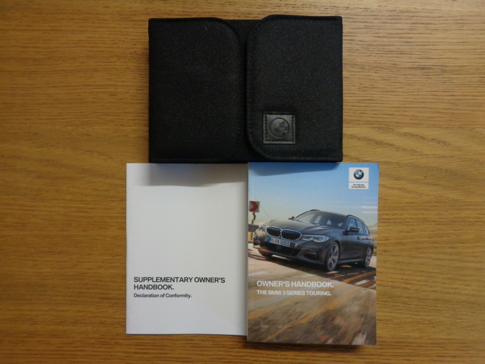 BMW 3 Series Touring/Estate Owners Handbook/Manual and Wallet 19-22