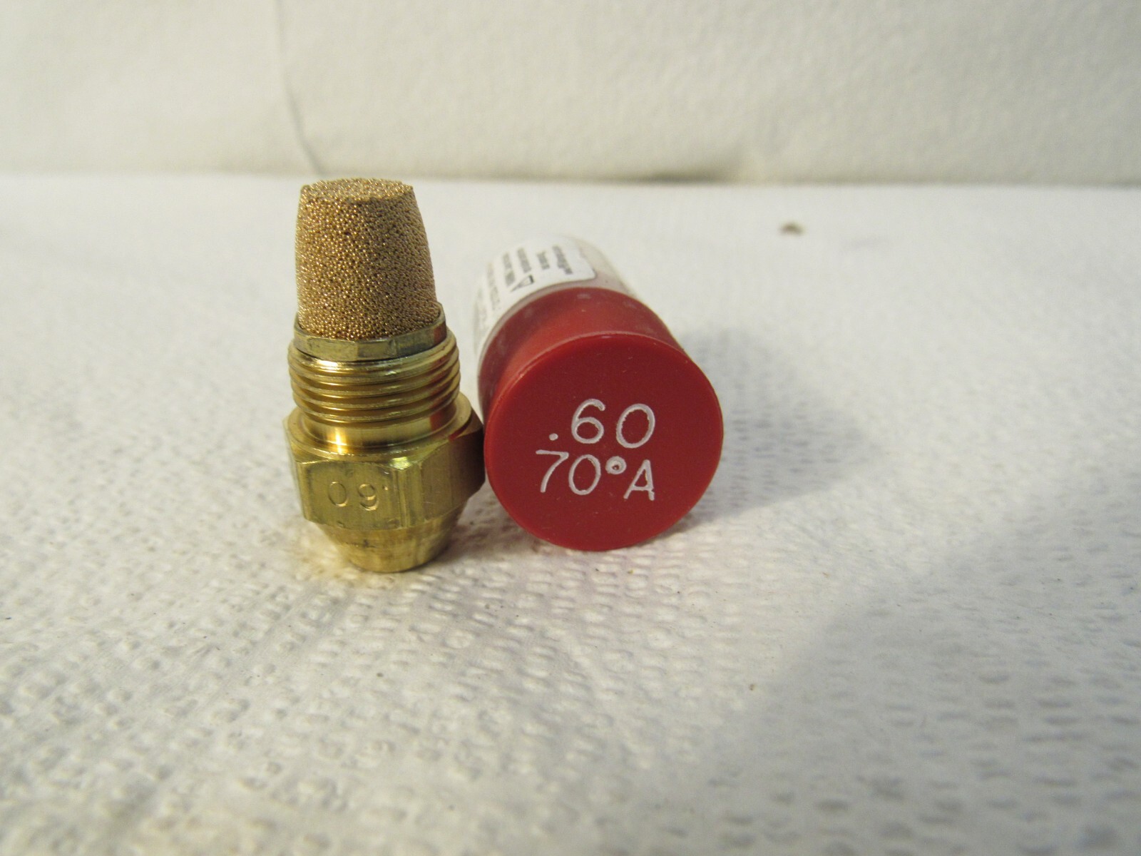 Pack of 1 Delavan .60-70A DELAVAN OIL BURNER NOZZLE