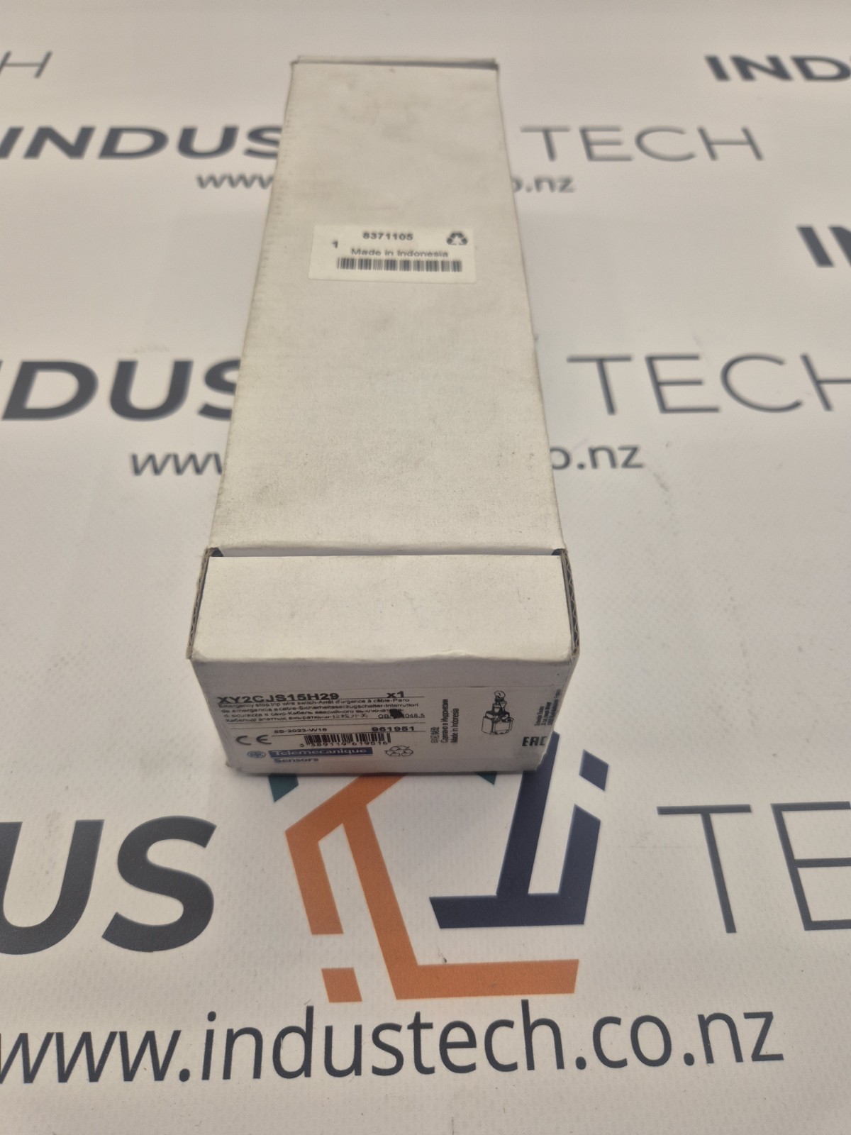 SCHNEIDER ELECTRIC Telemecanique XY2CJS15H29 E STOP TRIP WIRE SWITCH 961953