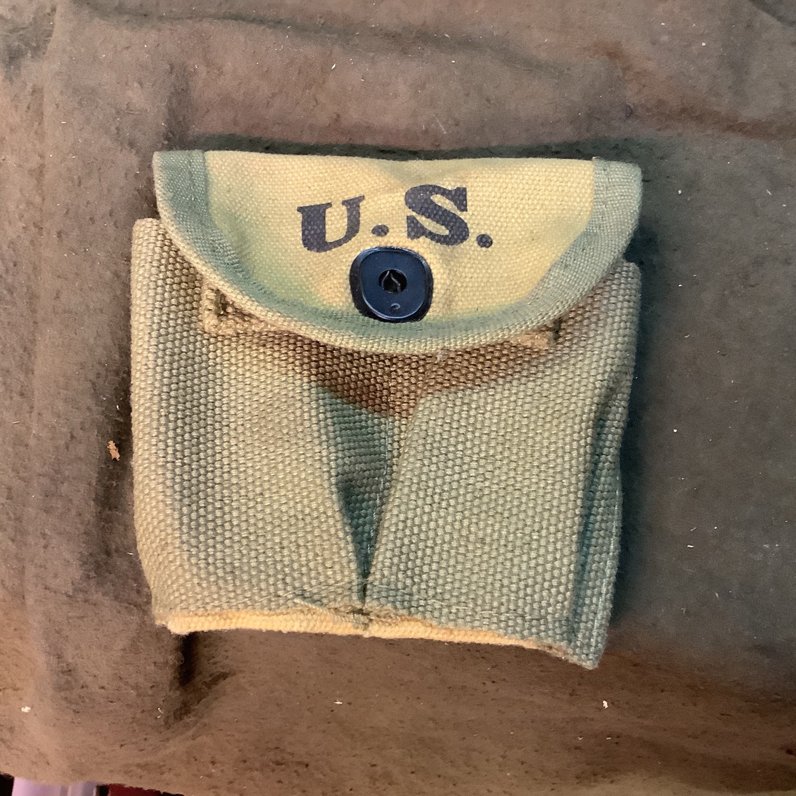 Military Pouch WW 2.