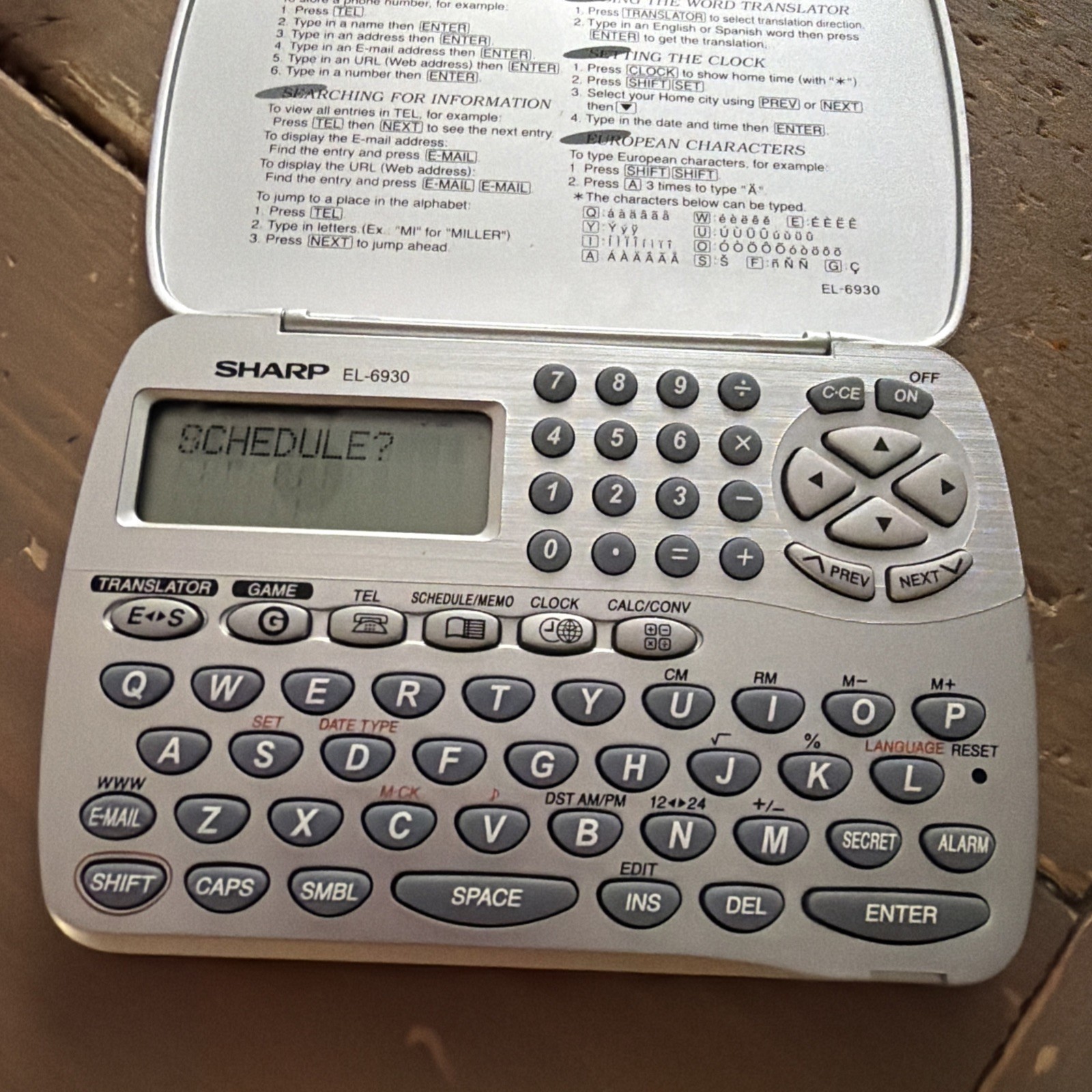 Sharp Memo Master EL-6930 Electronic Organizer Phone Book PDA Translator