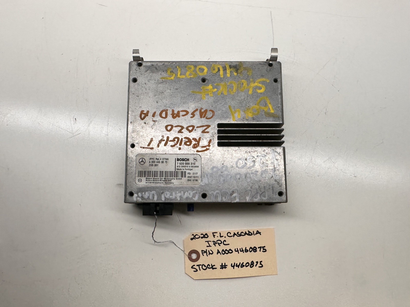 Freightliner Cascadia IPPC Module A0004460875 Bosch 7620000310 DTNA 2018-2023