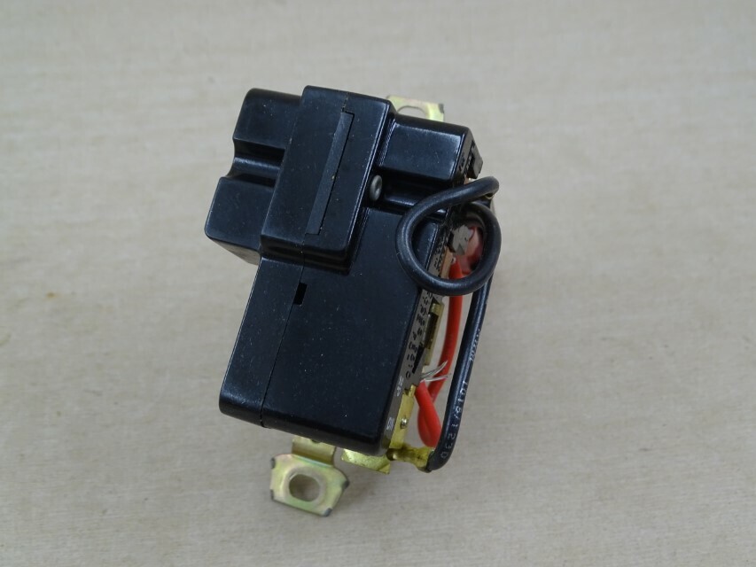 Square D Manual Motor Switch W/ Led Indicator TYPE: FO, 2 POLE, 230 V., CL 2510