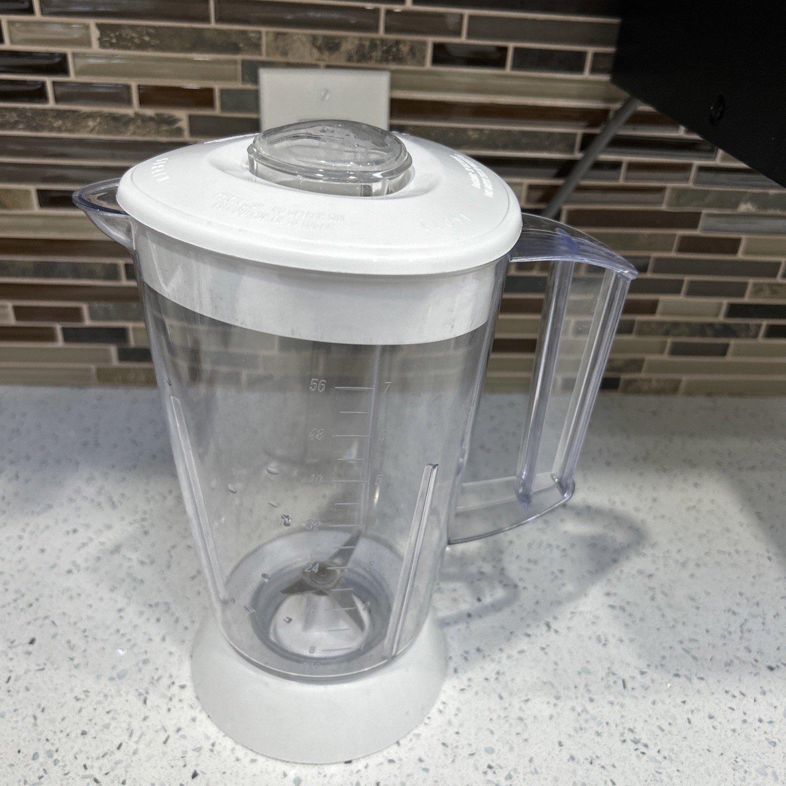 Plastic Blender Replacement Pitcher, Lid, Insert