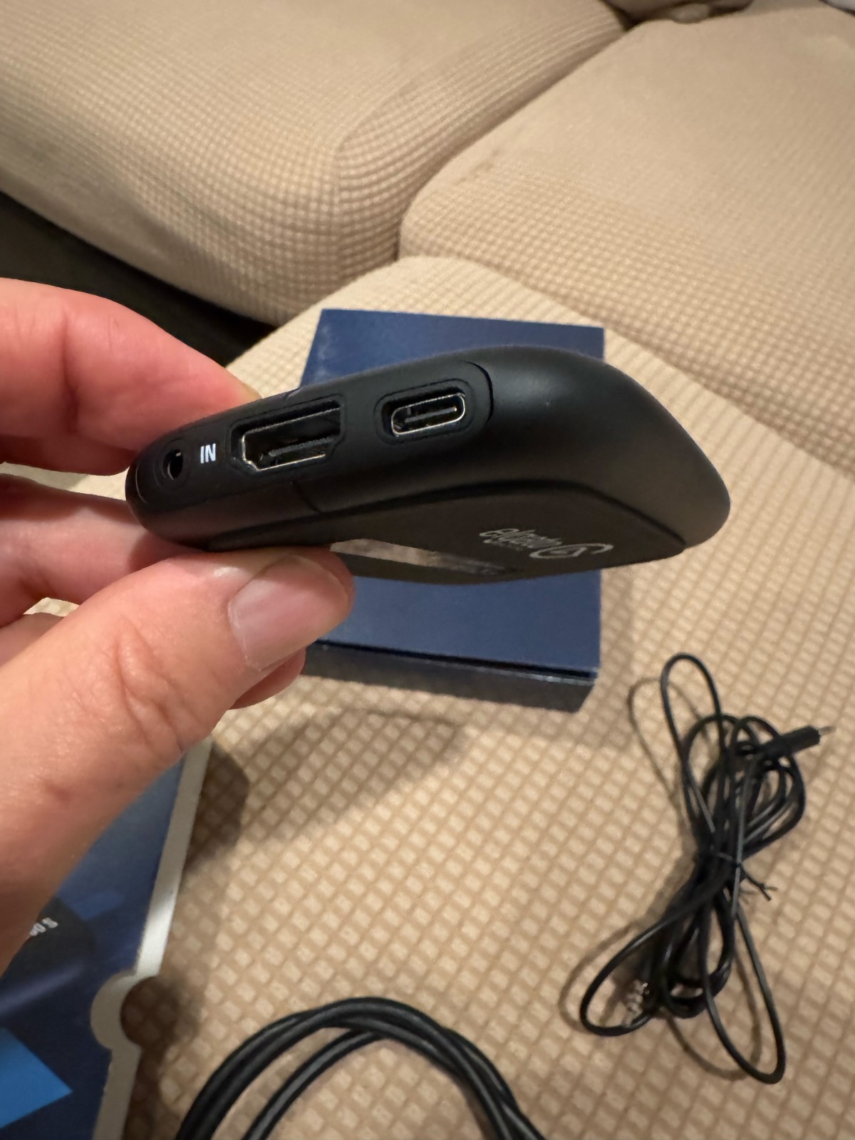 Elgato HD60 S with Box and HDMI Cable, missing USB cable