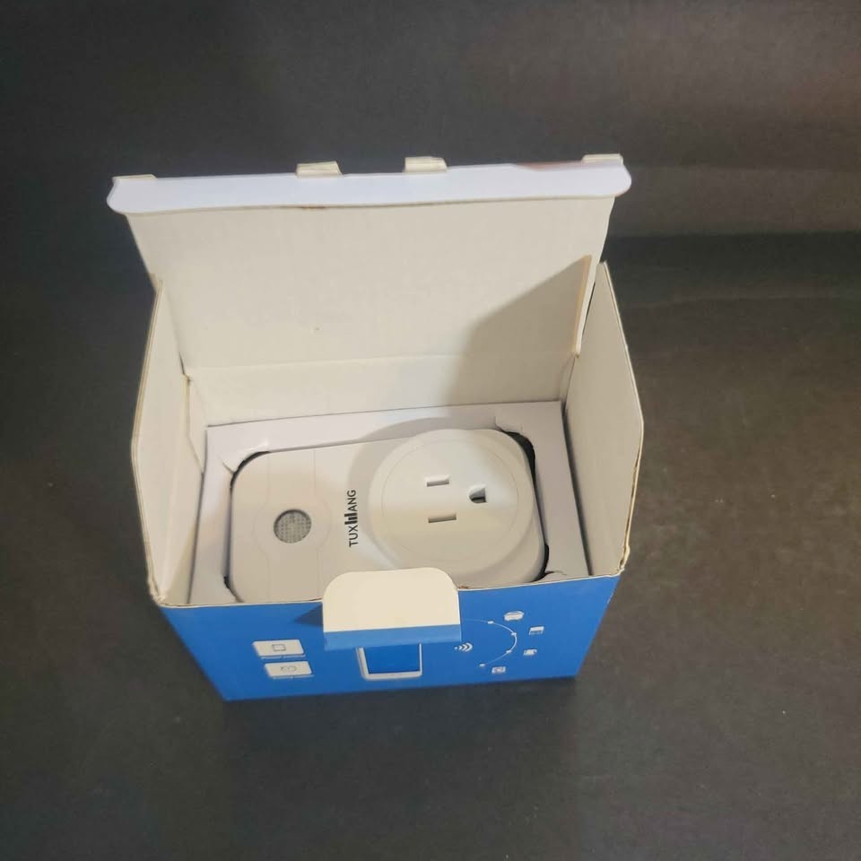 Tuxilang Smart Plug