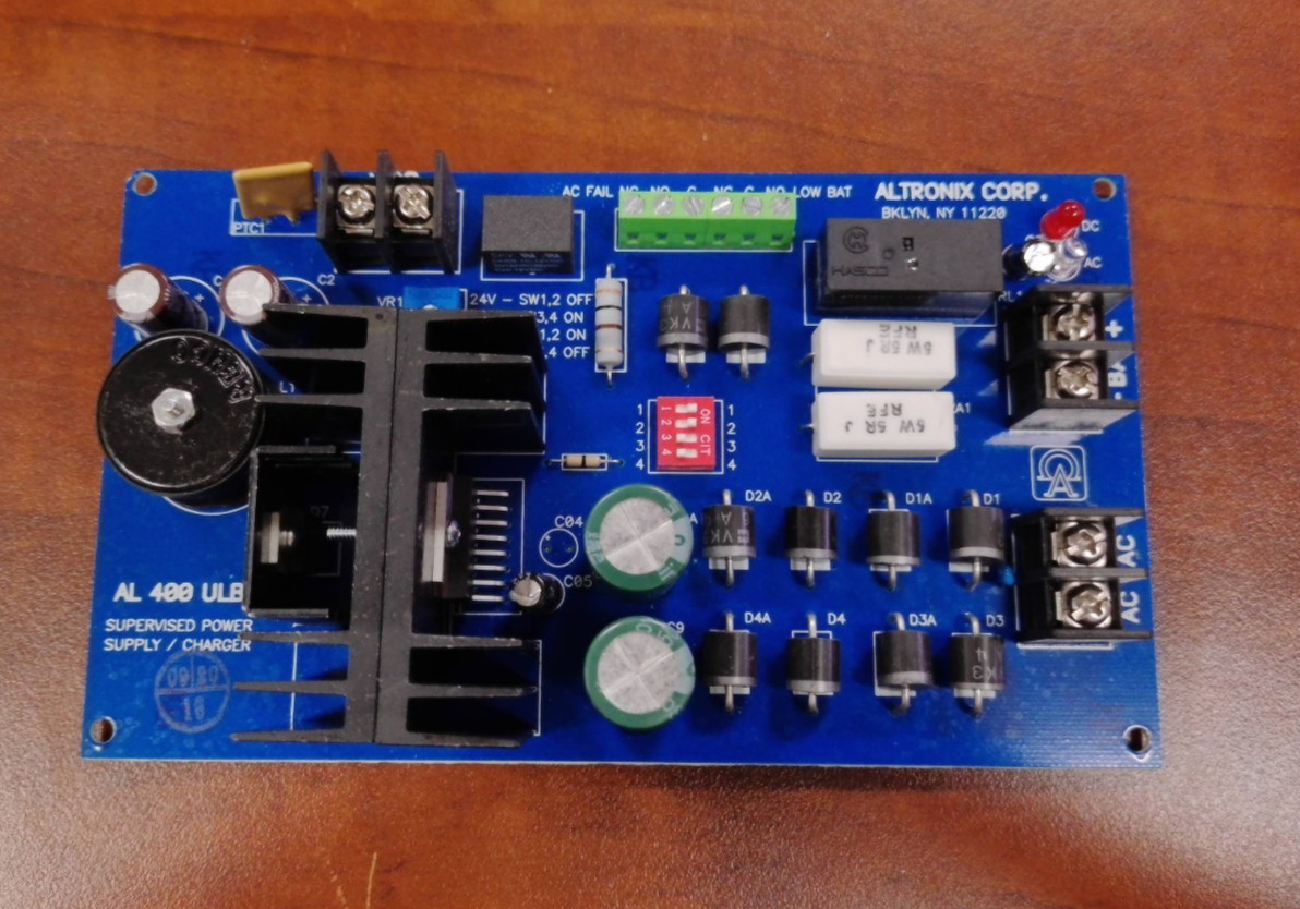 Altronix AL400ULB
